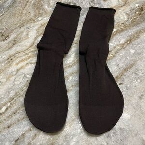 Yeezy YZY Pods Size 2 Kanye West Black Sock Sneaker US Size 9-10.5